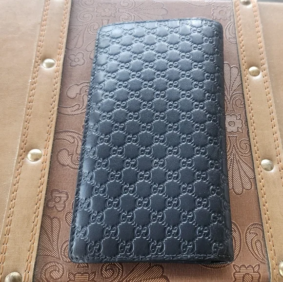 Gucci Navy Leather Wallet